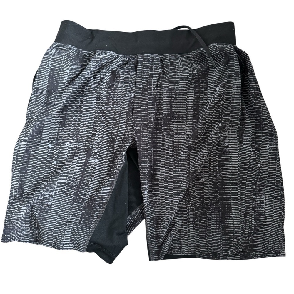 Lululemon T.H.E. 9” Short Linerless Casual Gym Short Size Medium